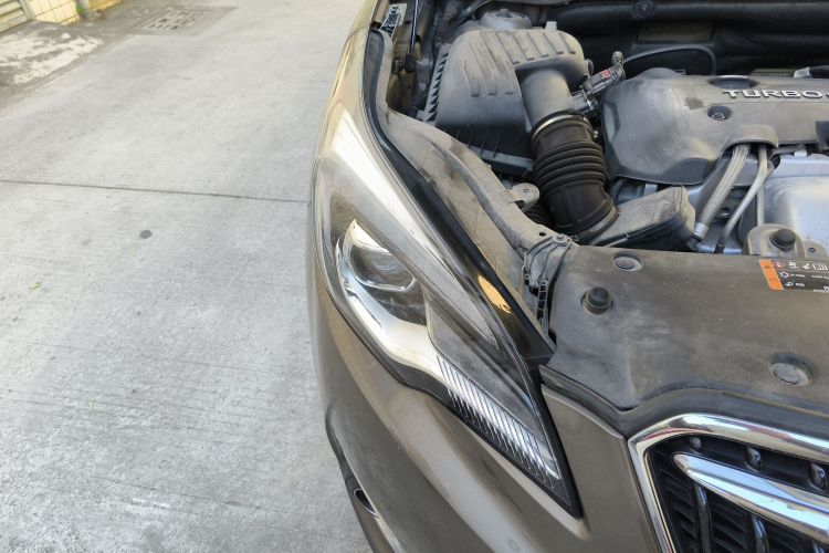 别克 昂科威 2019款 28T 四驱精英型 国VI车身外观8