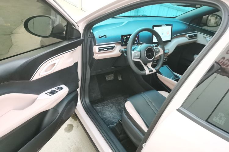 比亚迪 海鸥 2025款 305km 活力版中控内饰7003