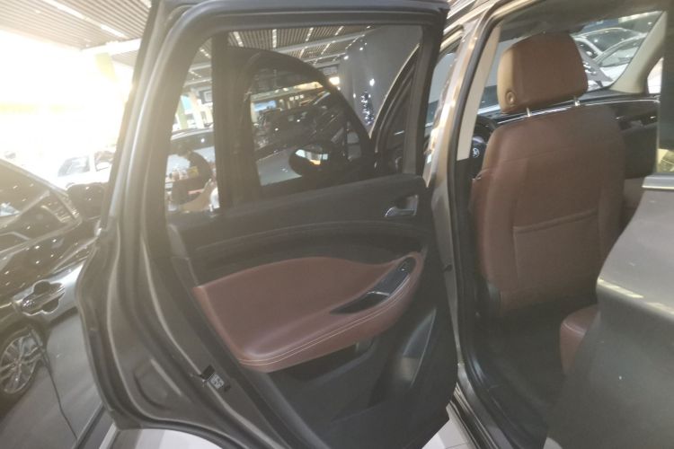 别克 昂科威 2019款 28T 四驱精英型 国VI中控内饰49