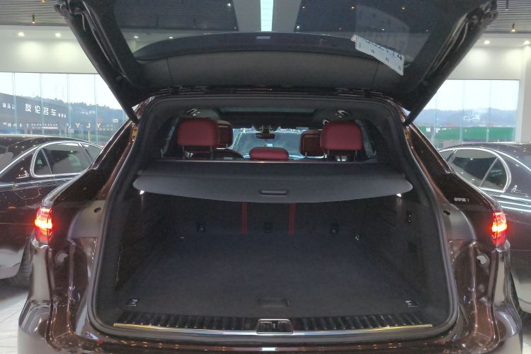 保时捷 Cayenne新能源 2022款 Cayenne E-Hybrid 2.0T 铂金版局部细节23