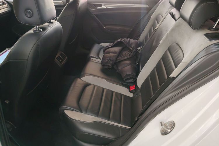 大众 高尔夫 2018款 280TSI 自动R-Line型中控内饰21