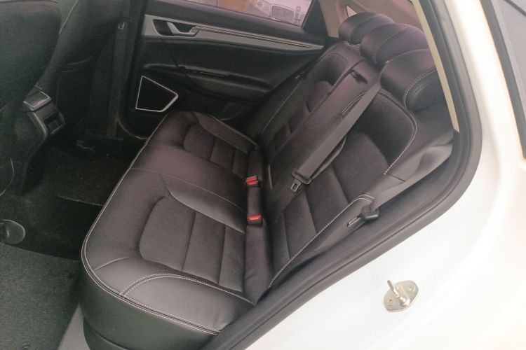 吉利汽车 帝豪GL 2019款 1.5T DCT精英智享型中控内饰21