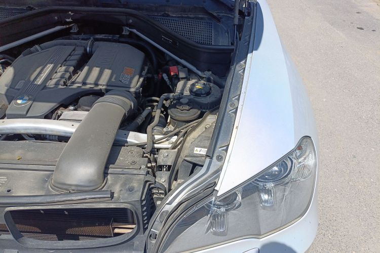 宝马X5(进口) 2011款 xDrive35i 豪华型局部细节9007