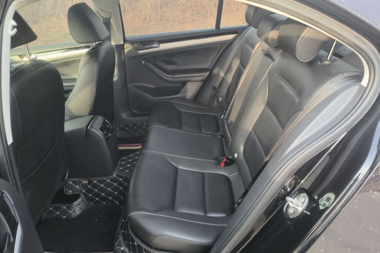 大众 速腾 2017款 1.6L 手动舒适型中控内饰7004