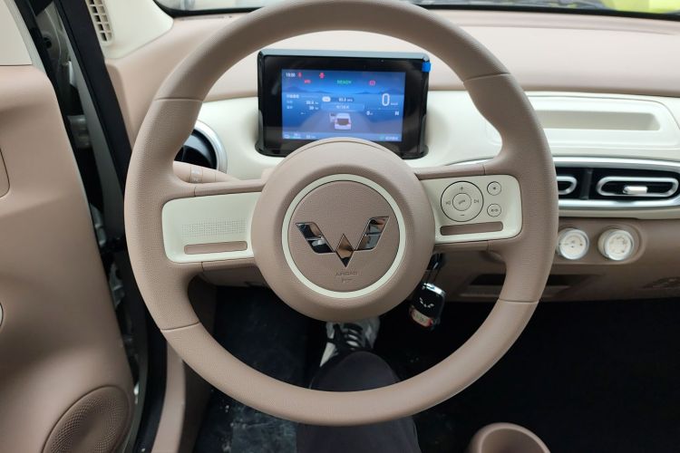 五菱汽车 宏光MINIEV 2025款 四门版 进阶款中控内饰13