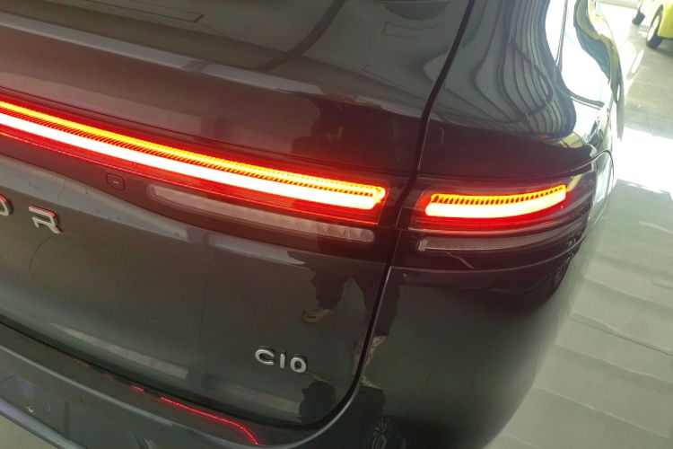 零跑汽车 零跑C10 2024款 210激光雷达版车身外观9