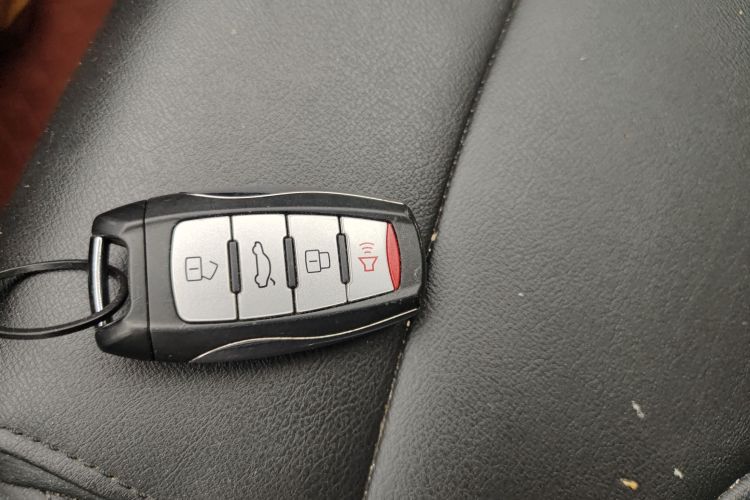 哈弗H6 2018款 运动版 1.5T 自动两驱精英型 国V中控内饰11