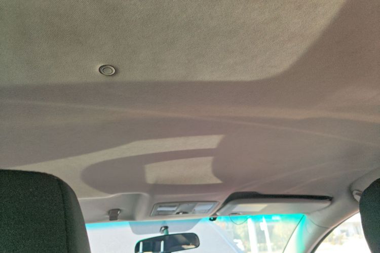 海马M6 2017款 1.6L 手动舒适型中控内饰22