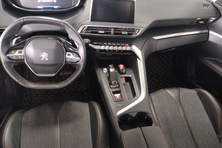 标致5008 2017款 380THP 5座精英版局部细节18