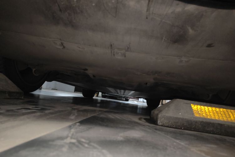 特斯拉 Model Y 2022款 改款 后轮驱动版局部细节9009