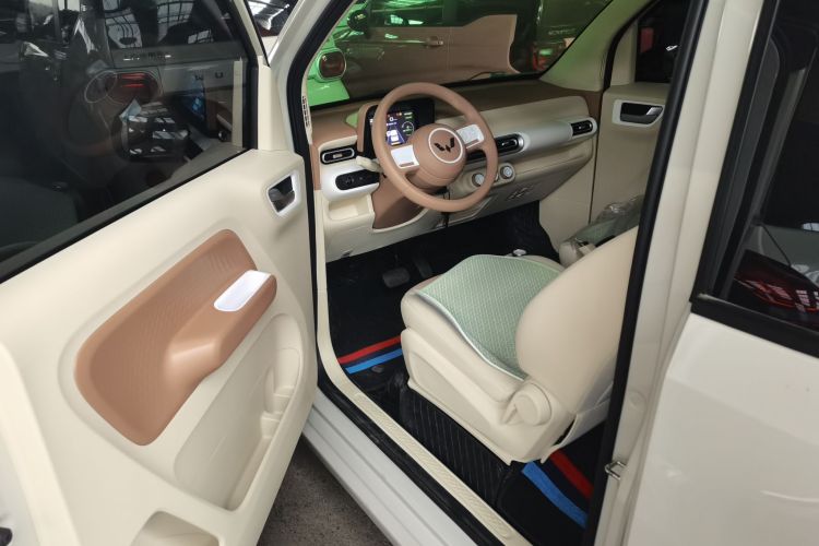 五菱汽车 宏光MINIEV 2024款 第三代 215km 青春版中控内饰20