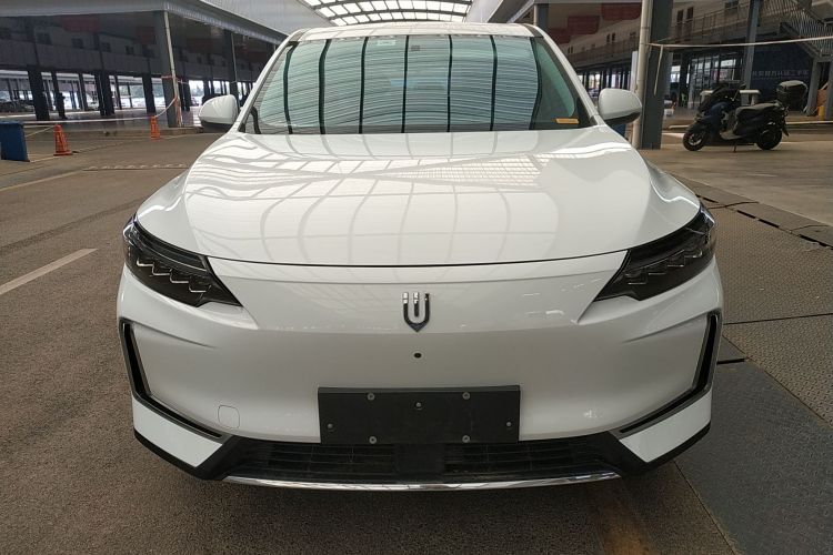 创维汽车 创维EV6 2024款 430 极耀版车身外观2