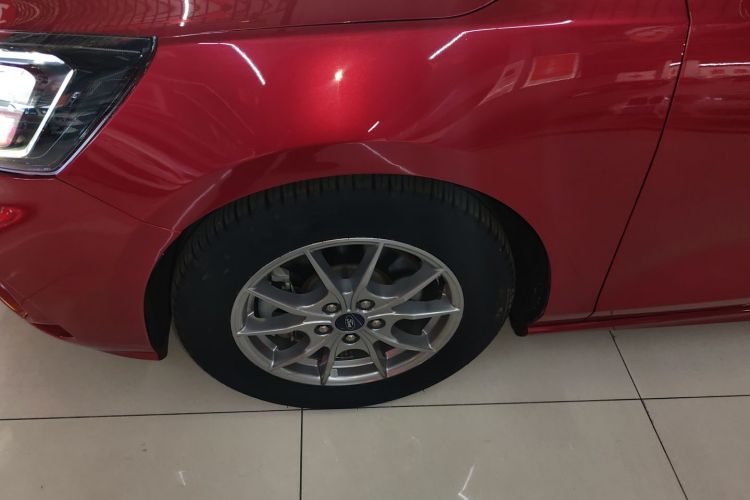 福特 福克斯 2021款 两厢 EcoBoost 180 自动锋潮型车身外观6007