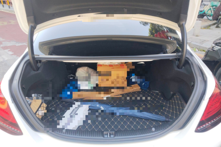 奔驰C级 2020款 改款 C 260 L中控内饰23