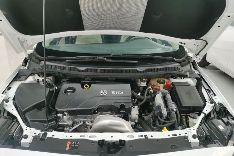 别克 威朗 2019款 三厢 15S 自动领先型机舱底盘24