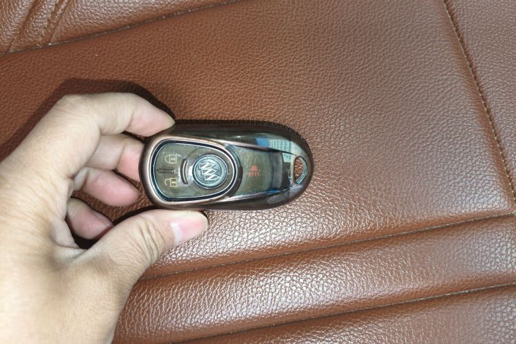 别克GL8 2018款 ES 28T 尊享型 国VI中控内饰11