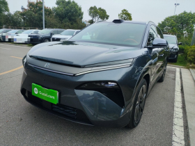 比亚迪 唐L 2025款 EV 600KM四驱激光雷达旗舰型