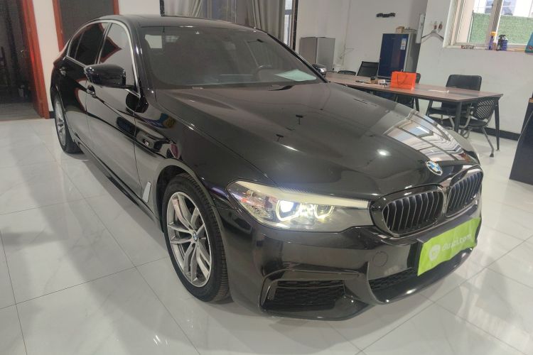 宝马5系 2020款 525Li M运动套装车身外观6002