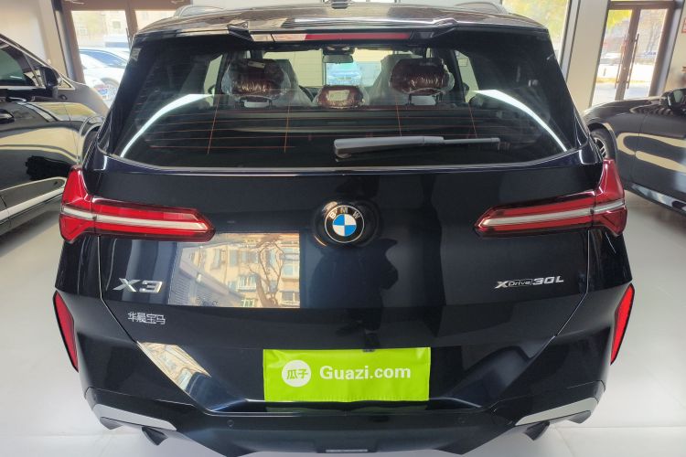 宝马X3 2025款 xDrive30L 领先型 M运动套装车身外观6