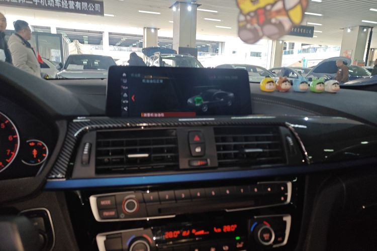 宝马4系 2019款 425i M运动套装中控内饰16