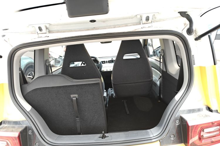 五菱汽车 宏光MINIEV 2021款 马卡龙臻享款 三元锂中控内饰23