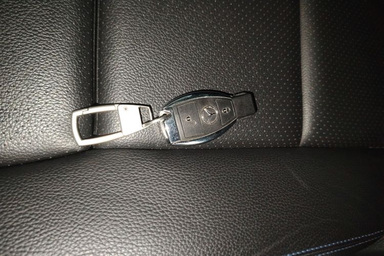 奔驰GLA 2019款 GLA 200 时尚型中控内饰11