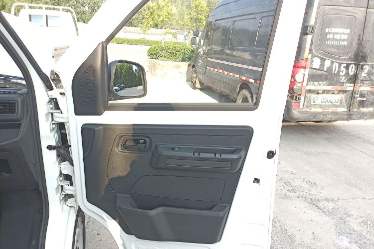 江汽集团 蓝猫 2023款 M1 中创新航 38.64kWh 精英版中控内饰7005