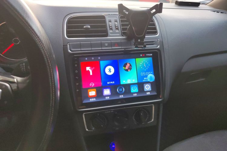 大众 Polo 2016款 1.6L 自动舒适型中控内饰16