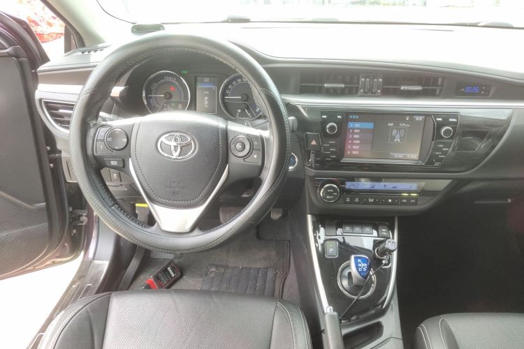 丰田 雷凌 2017款 改款双擎 1.8H GS-L E-CVT领先版 国V中控内饰16