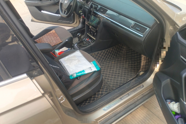 大众 C-TREK蔚领 2017款 1.6L 手动舒适型局部细节9005