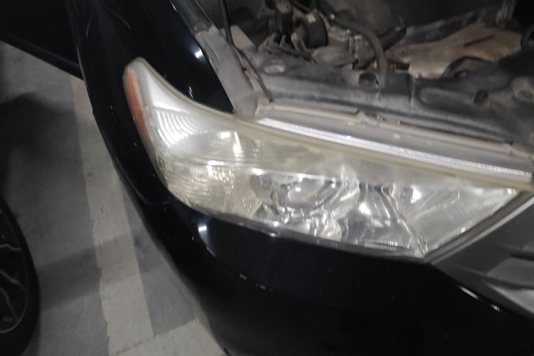 丰田 汉兰达 2012款 2.7L 两驱7座精英版车身外观8