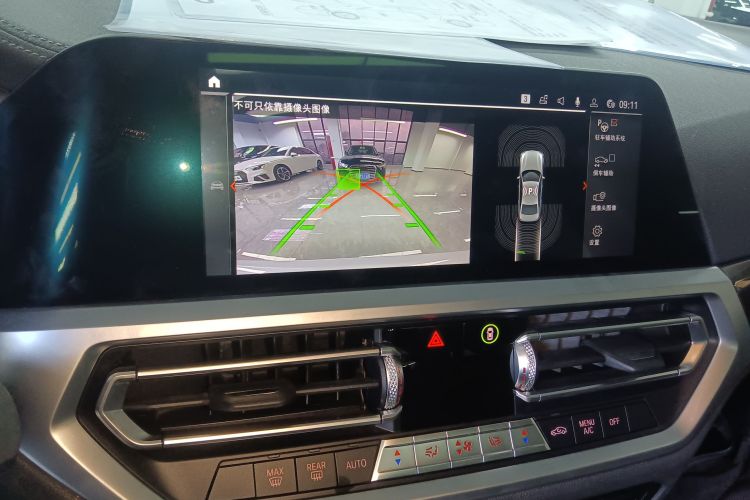 宝马3系 2020款 改款 325Li M运动套装中控内饰16