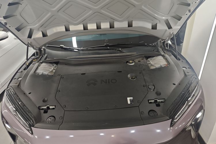 蔚来ET5T 2023款 75kWh Touring机舱底盘24