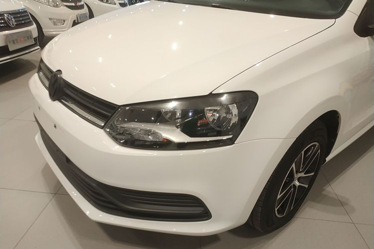 大众 Polo 2016款 1.4L 自动风尚型局部细节36