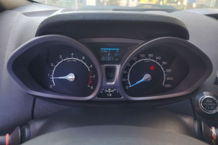 福特 翼搏 2013款 1.5L 自动尊贵型中控内饰14