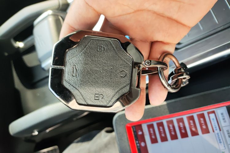 捷途旅行者 2023款 2.0T 四驱穿越PRO+中控内饰11