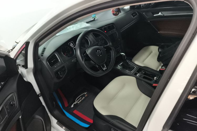 大众 高尔夫 2016款 230TSI 自动舒适型中控内饰20