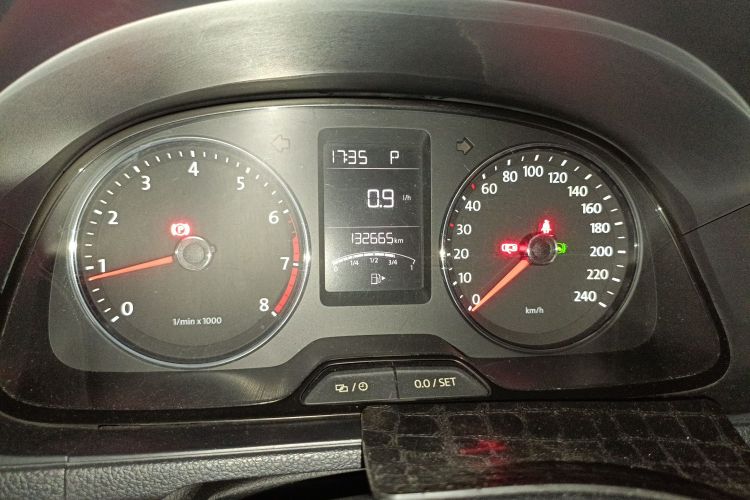 大众 朗逸 2013款 1.6L 自动舒适版中控内饰14