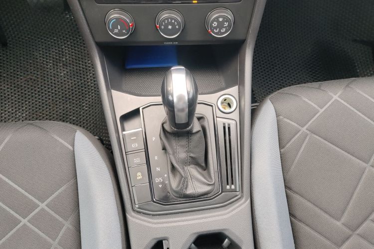 大众 朗逸 2023款 1.5L 自动得逸版中控内饰18