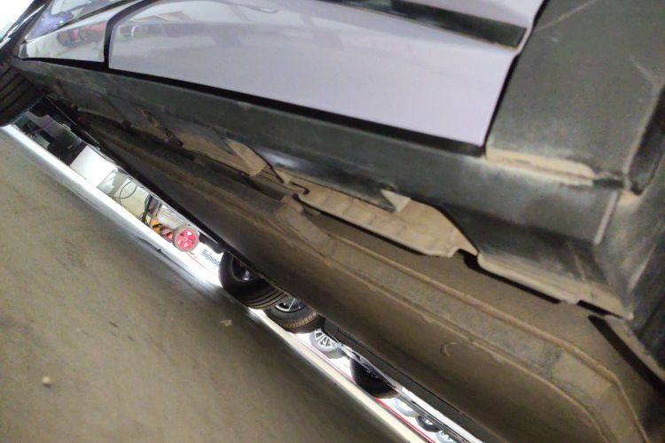 比亚迪 海豚 2023款 420km 自由版机舱底盘30