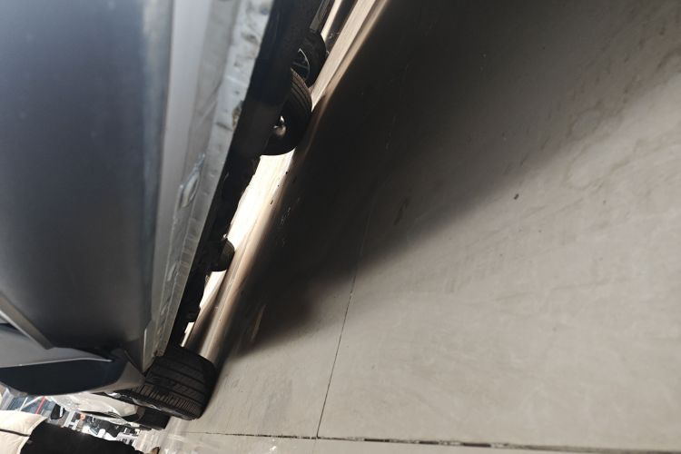 荣威RX5 MAX 2019款 300TGI 自动4G互联豪华版局部细节9002