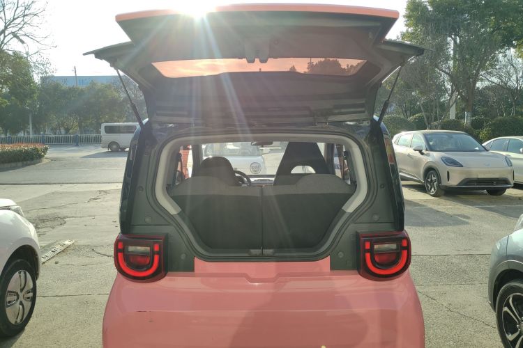 奇瑞 QQ冰淇淋 2022款 170km 圣代 磷酸铁锂机舱底盘23