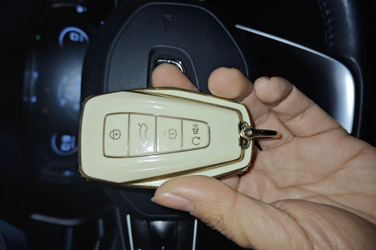 吉利汽车 帝豪 2022款 第4代 1.5L CVT尊贵型中控内饰7001