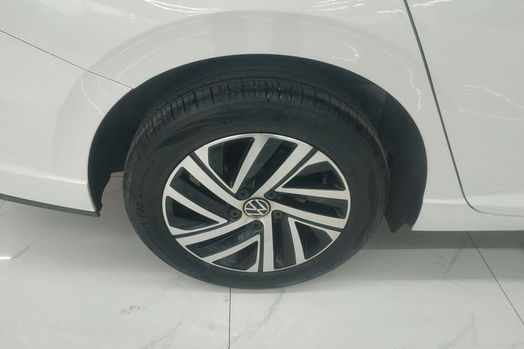 大众 朗逸 2023款 1.5L 自动五百万版车身外观6003