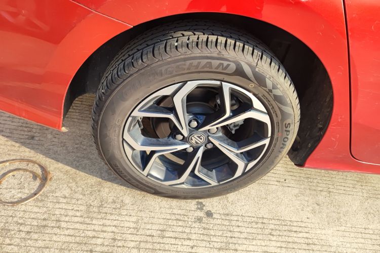 名爵 MG5 2021款 180DVVT CVT青春豪华版车身外观6008