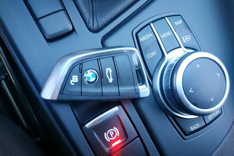 宝马X1 2022款 sDrive25Li 领先型中控内饰7001