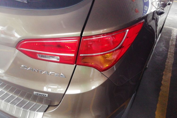 现代 胜达 2015款 2.0T 自动四驱智能型 5座车身外观6006