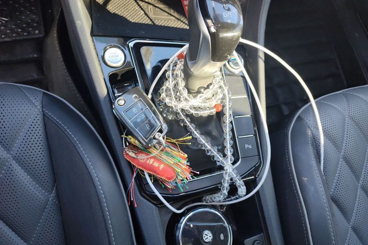 大众 速腾 2023款 300TSI DSG卓越版中控内饰18