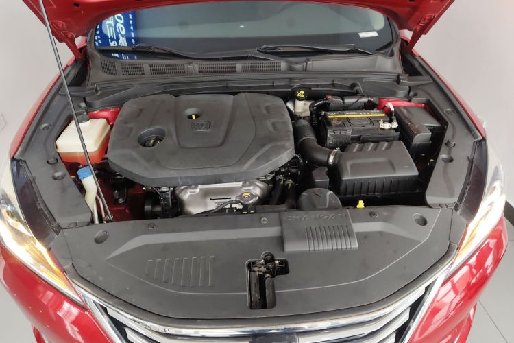 长安 逸动 2019款 高能版 1.6L GDI 自动先锋型 国VI机舱底盘24
