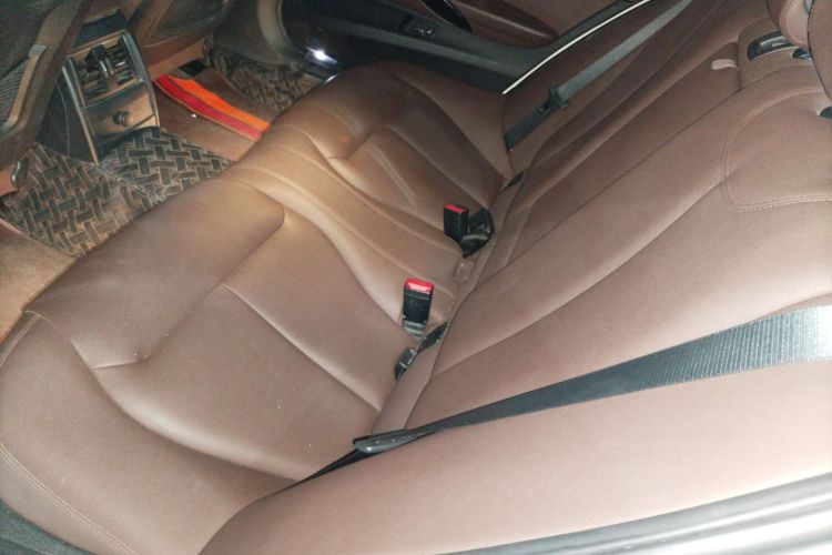 宝马3系 2019款 320Li M运动套装中控内饰21